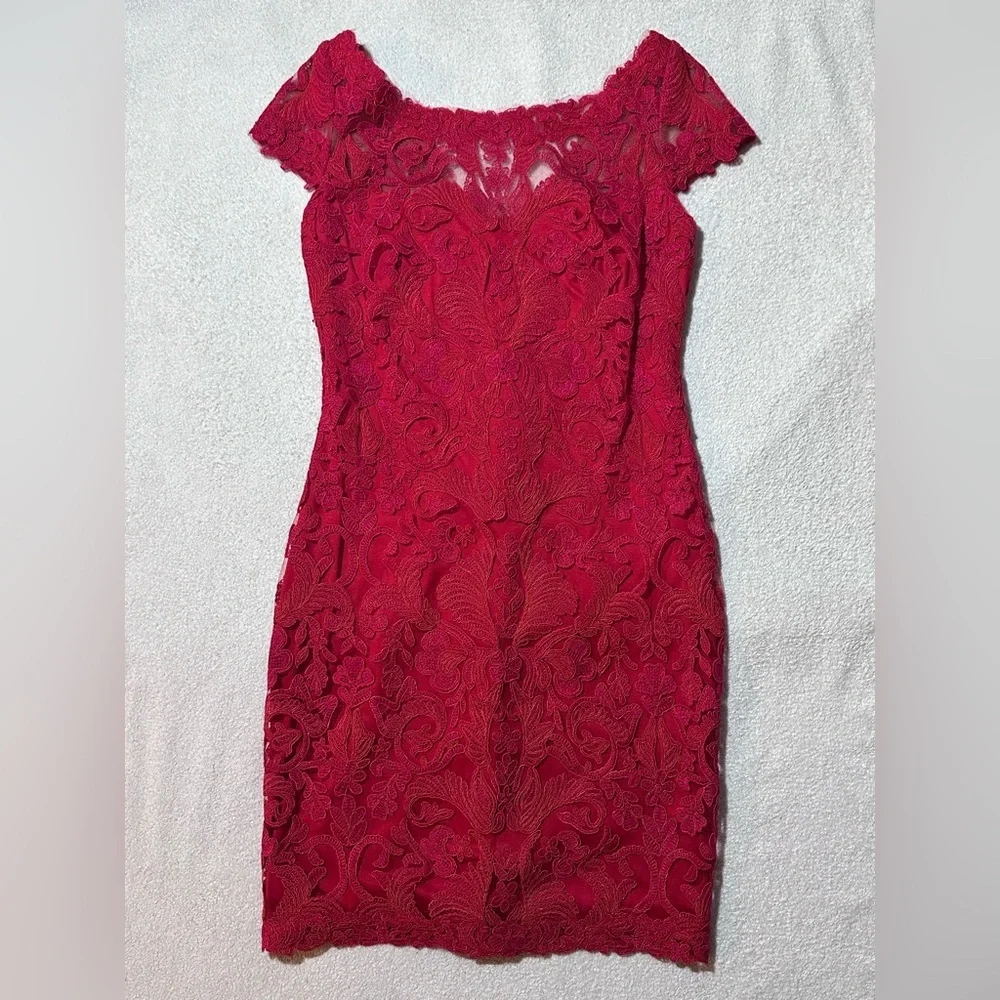 Tadashi Shoji | Red Lace Sheath Dress | Size 10